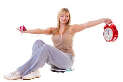 ក្មេងស្រីដែលចង់ស្រកទំងន់បរិភោគមានសុខភាពល្អហើយយោងទៅតាមរបបនេះ